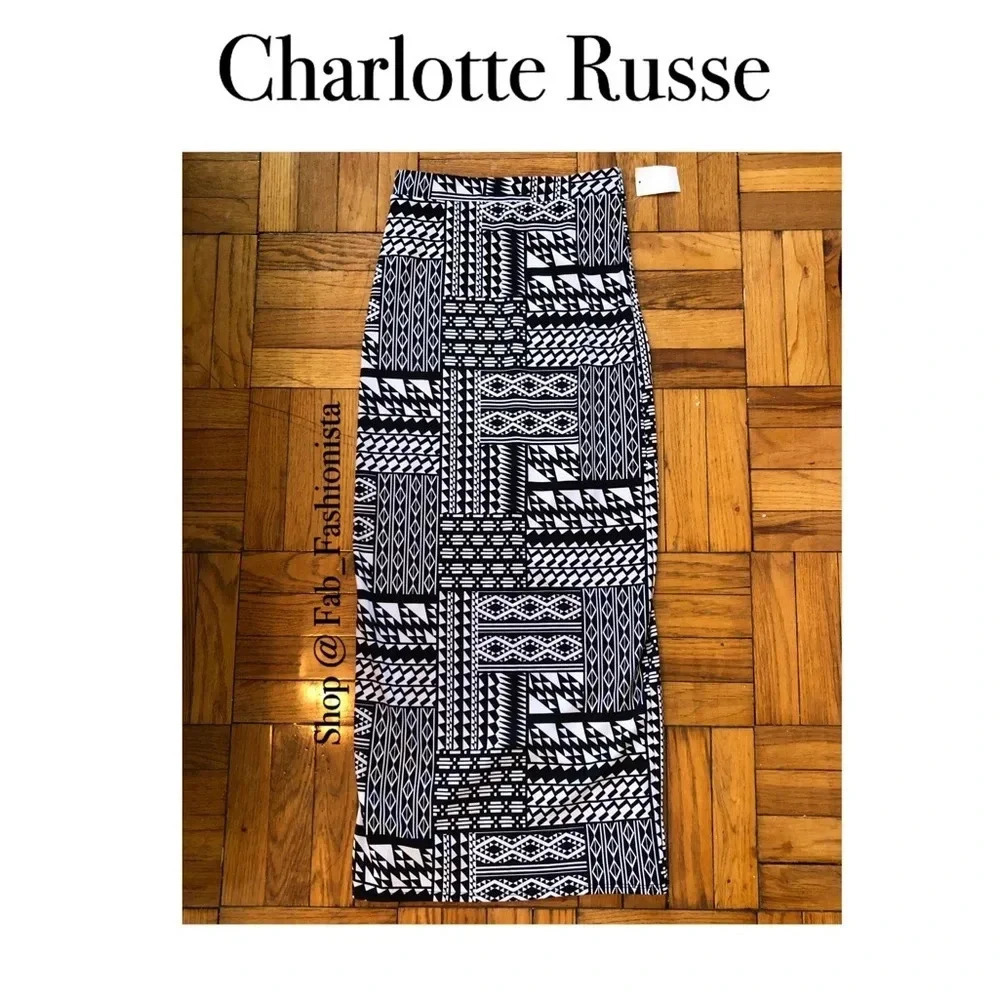 Maxi skirt fitted printed design size medium